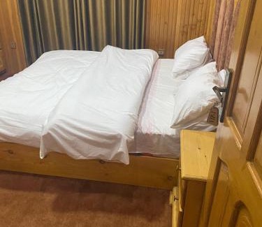 Kohistan Hotel | River Garden Hotel and Resort