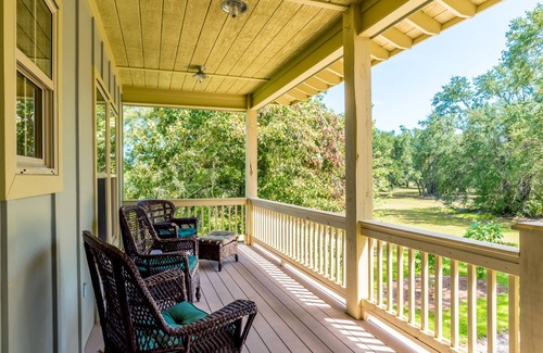 Theodore House | River House minutes to Dauphin Island. Perfect getaway for quiet peaceful rest