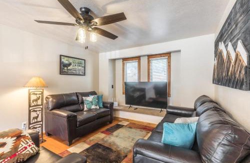 Ouray House | River Park 1241