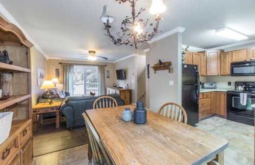 Ouray House | River Park 1244