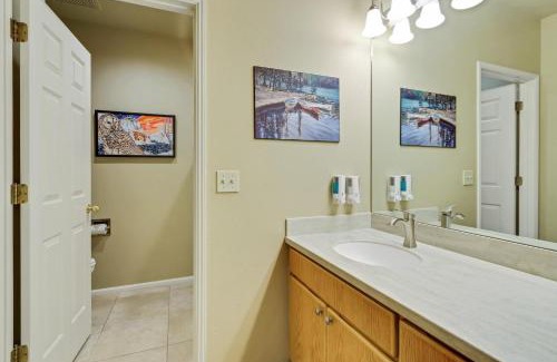 Century West House | River Ridge 331B - Meredith Lodging