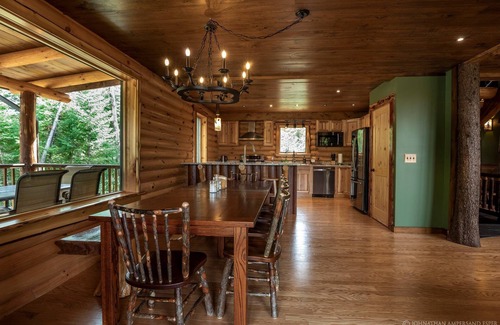 Lake Placid House | River Road Loj - Lake Placid log cabin rental