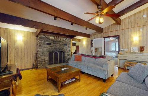 Killington House | River Run Retreat