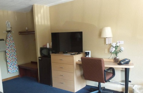 Louisiana Hotel | River's Edge Motel