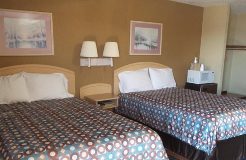 Louisiana Hotel | River's Edge Motel