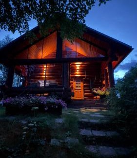 Rovaniemi Ski Chalet | River's Whisper Cottage