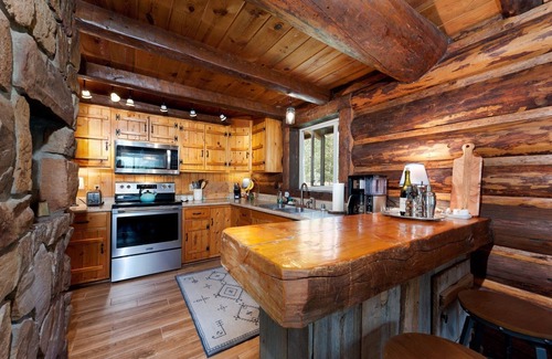 Durango - Purgatory Cabin | River Stone | Charming Log Cabin Near Florida River, 20 Min to Town, Dogs OK