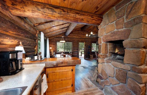 Durango - Purgatory Cabin | River Stone | Charming Log Cabin Near Florida River, 20 Min to Town, Dogs OK