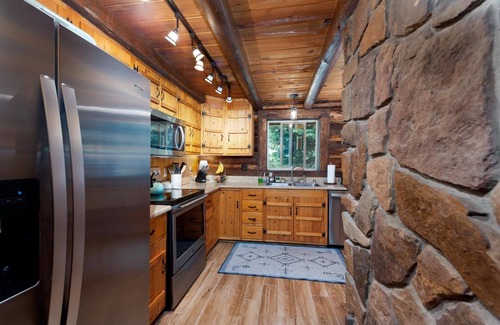 Durango - Purgatory Cabin | River Stone | Charming Log Cabin Near Florida River, 20 Min to Town, Dogs OK