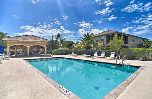Braden River Apartment | River Strand Country Club Condo with Pool Access!