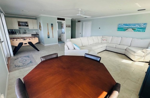 Vero Beach House | River to ocean paradise awaits you and your family!