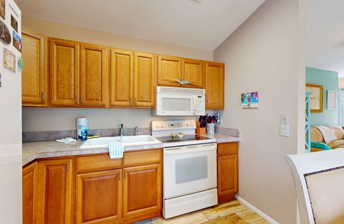 El Jobean House | River view home with pool, game tables, playground, scenic balcony, & W/D