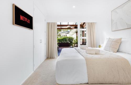 Te Rapa House | River View Retreat, Luxury & central - By KOSH BNB