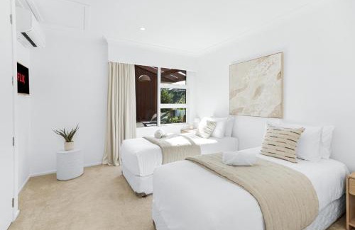 Te Rapa House | River View Retreat, Luxury & central - By KOSH BNB