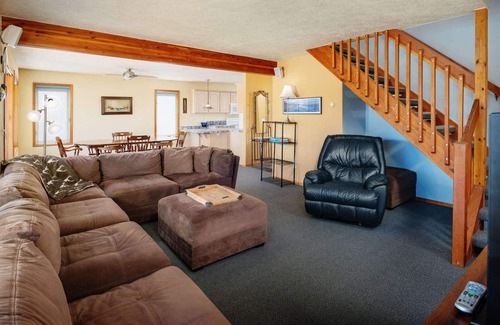 Pacific City House | River Views & Fishing from Backyard, Pet Friendly, 5 min Walk to Beach, Master w/Private Deck & Wifi