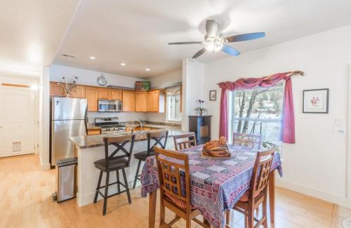 Ouray House | River Walk Haven