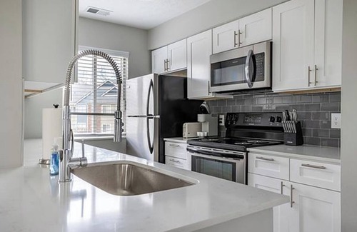 Indianapolis Apartment | Riverbend 1BD 4 - One Bedroom Apartment, Sleeps 2
