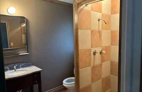 Concan Hotel | Riverbend on the Frio Motel 11