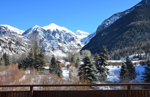 Telluride House | Rivercrown 2: Luxury Townhome With The Best Views In Telluride 4 Br/3.5 Ba