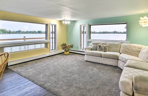 Algonac House | Riverfront Algonac Home w/ Shared Backyard!