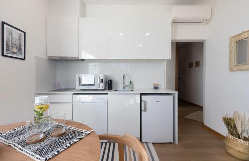 Viana do Castelo Apartment | Riverfront Avenida 13 - Your Boho Flat - uChill