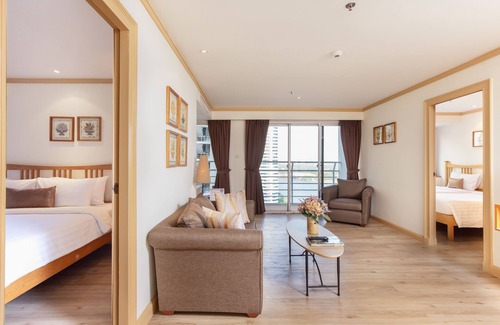 Bang Phong Phang Hotel | Riverfront Bangkok