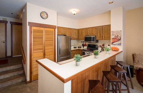 Tahoe City Condo | Riverfront Condo w/Private Patio, HOA Hot Tub!