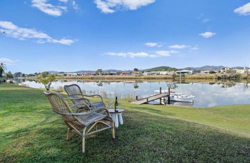 Murwillumbah House | Riverfront Cottage