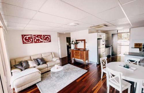Brooklyn Apartment | Riverfront Dream on the Hawkesbury - Water View