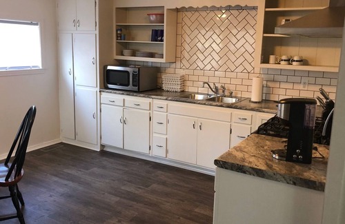 Monticello Cottage | Riverfront Home With Access to Lake Freeman