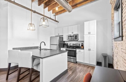 Downtown St. Louis Apartment | Riverfront Loft/Arch/Convention Center/Casino