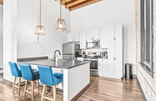 Downtown St. Louis Apartment | Riverfront Loft, Arch/Convention Center/Casino/Stadium