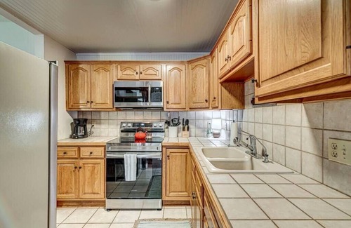 Rocky Ripple House | Riverfront Loft Near Butler and Rocky Ripple