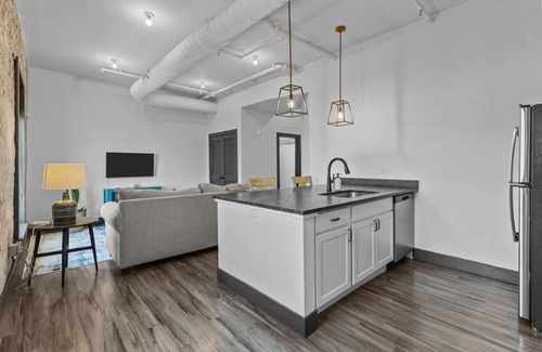 Downtown St. Louis Apartment | Riverfront Loft - Walk to Arch, Casino, Convention Center & Stadiums