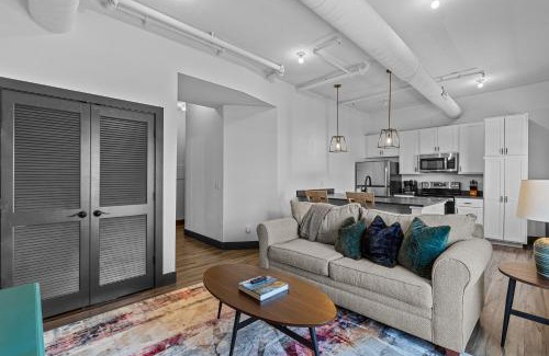 Downtown St. Louis Apartment | Riverfront Loft - Walk to Arch, Casino, Convention Center