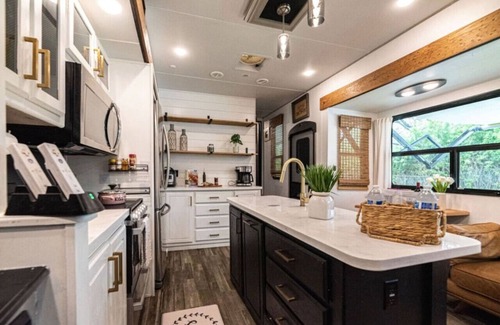 Tropic House | Riverfront Modern RV Stylish Coastal Getaway