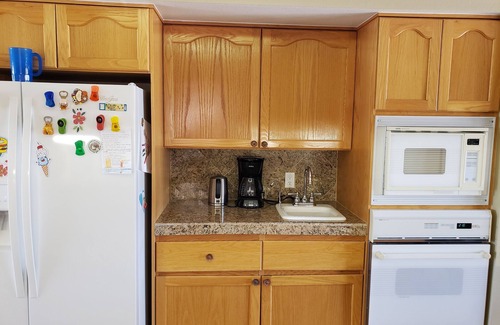 Cienega Springs House | Riverfront Parker Home, 3/3 with 2 docks, Views!