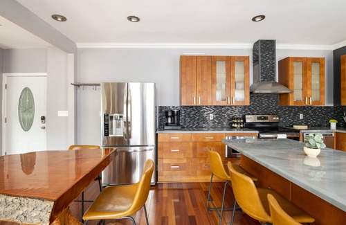 Harrisburg - Hershey Apartment | Riverfront Penthouse Suite
