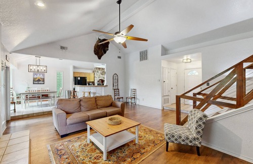 Seguin House | Riverfront retreat w/wraparound deck, gas grill, free WiFi, & central AC