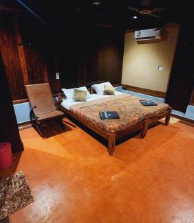 Nedumudy Bed & Breakfast | Riverine Heritage Resort
