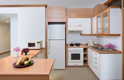 Nonthaburi Hotel | Riverine Place Hotel and Residence