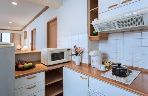 Nonthaburi Hotel | Riverine Place Hotel and Residence
