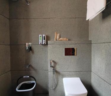 Kannur Apartment | Riverine Retreat