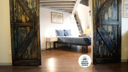 Niles Hotel | Rivers Edge Lofts - Unit 4