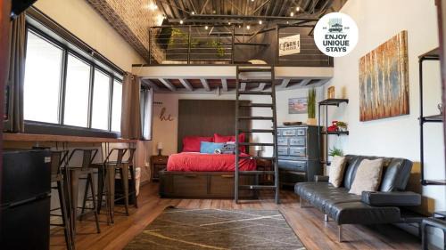 Niles Hotel | Rivers Edge Lofts - Unit 5