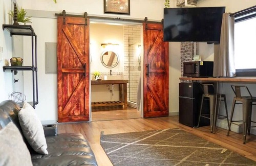 Niles Apartment | Rivers Edge Lofts - Unit 5