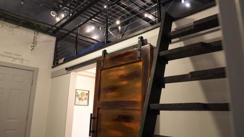Niles Hotel | Rivers Edge Lofts - Unit 7