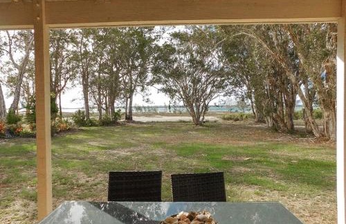 Burrum Heads House | Riverside