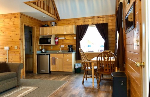 Talkeetna Cabin | Riverside Cabin at Susitna River Lodging