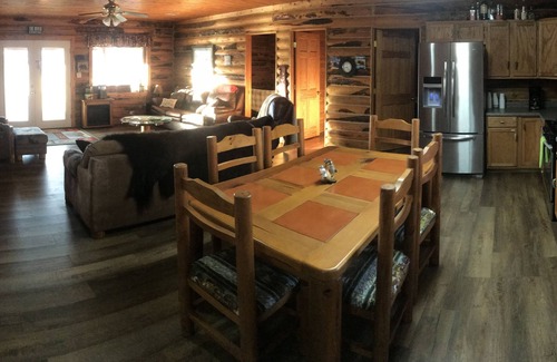 Thermopolis Cabin | Riverside Cabin W/Hot Tub Near Fly Fishing And Hot Springs